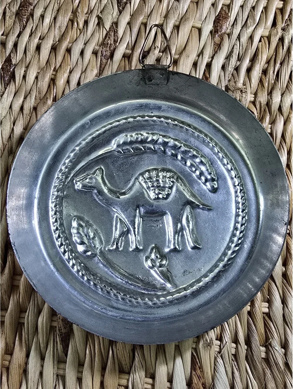 Vintage Copper toned cake food jello mold wall hanging camel decor